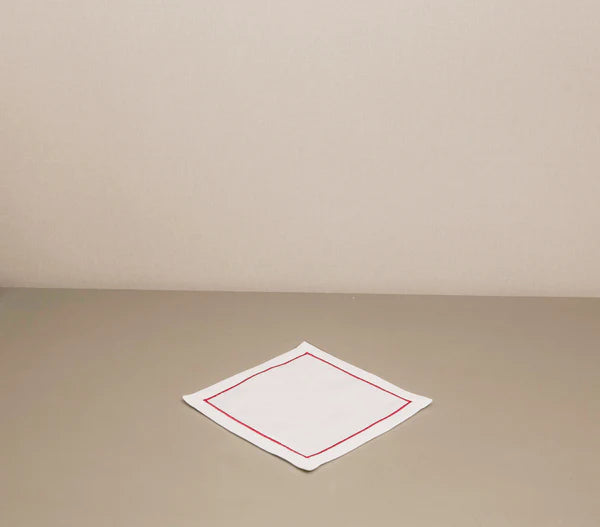 JUEGO DE SERVILLETAS CÓCTEL, BLANCO CON BORDADO A 1 RAYA (4 SERVILLETAS)