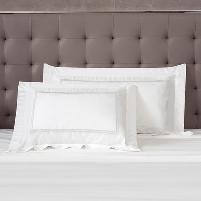 JUEGO DE FUNDAS SHAM PARA ALMOHADA BORDADO 2 RAYAS (2 FUNDAS)